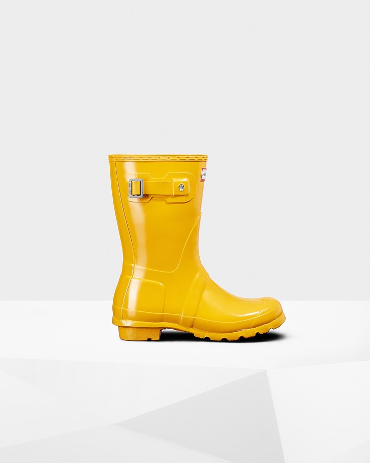 Hunter Women's Original Short Gloss Rain Boots Yellow