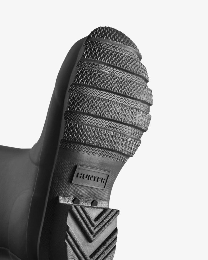 Hunter Big Kids (5-11 Years) Insulated Rain Boots Black-Logo Red