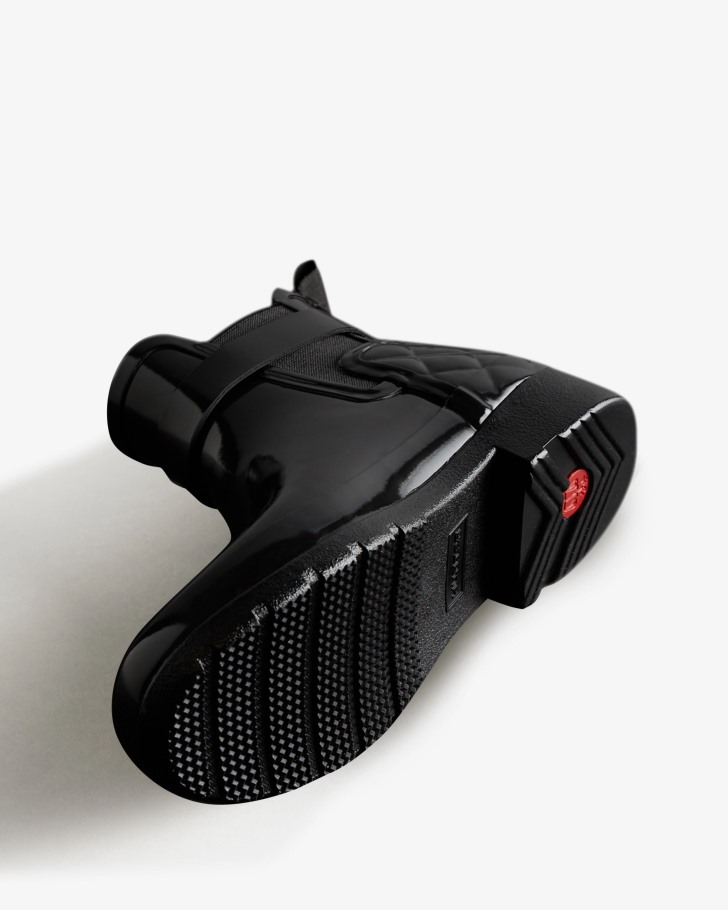 Hunter Women's Refined Slim Fit Quilted Gloss Chelsea Boots Black