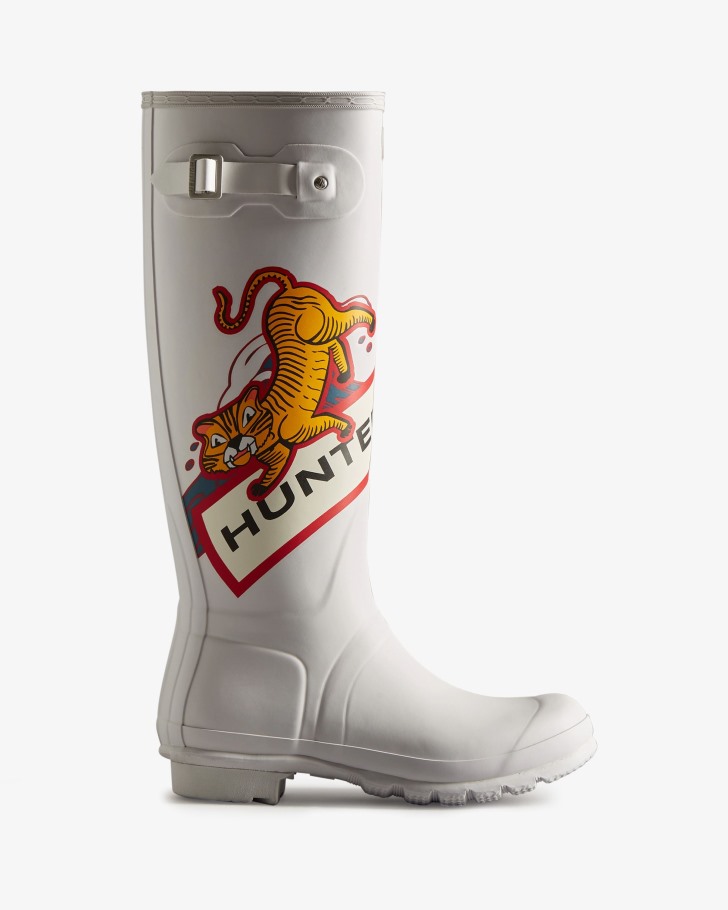 Hunter Women's Lunar New Year Large Tiger Logo Tall Rain Boots Spurrey White