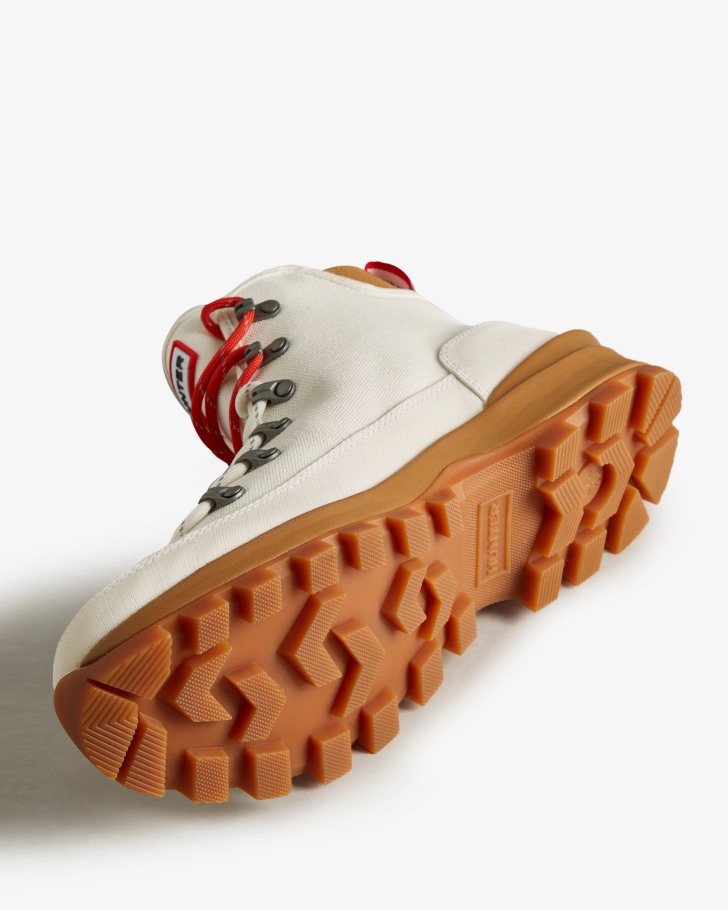 Hunter Men's Canvas Desert Commando Boots Natural