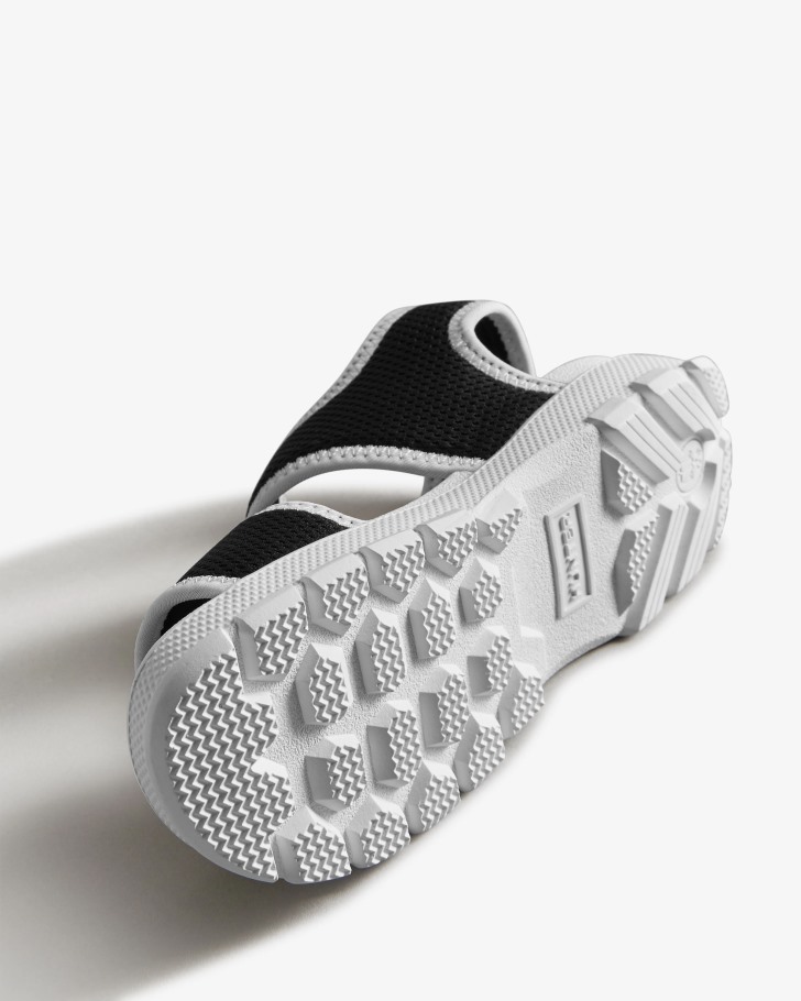 Hunter Big Kids (5-9 Years) Mesh Outdoor Walking Sandals Black-White